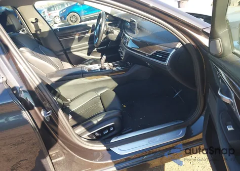 2016 BMW 750I xDrive from USA, damaged, VIN WBA7F2C5XGG420203